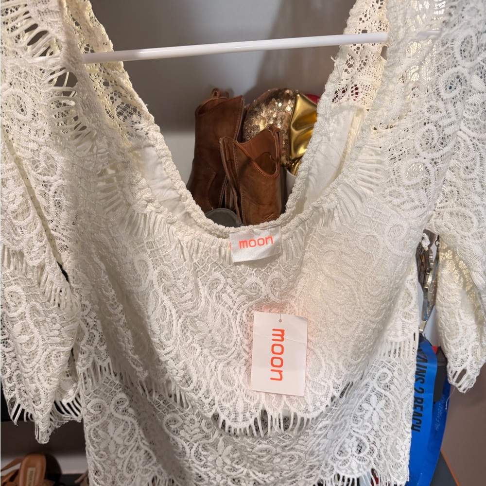 Moon White Lace Top